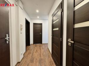 Pronájem bytu 3+kk, Praha - Háje, Cyprichova, 68 m2