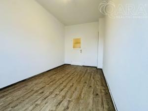 Pronájem bytu 2+kk, Praha - Břevnov, Patočkova, 42 m2
