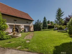 Prodej rodinného domu, Kučerov, 292 m2