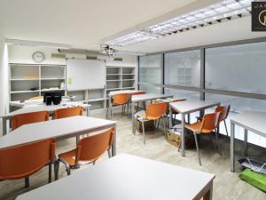 Pronájem obchodního prostoru, Praha - Smíchov, Staropramenná, 50 m2