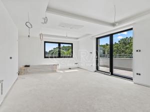 Prodej bytu 3+kk, Praha - Vysočany, Spojovací, 79 m2