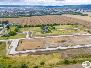 Prodej pozemku pro bydlení, Dalovice, 821 m2