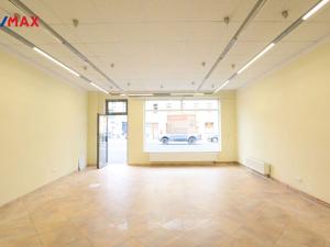 Pronájem obchodního prostoru, Karlovy Vary - Rybáře, Sokolovská, 75 m2