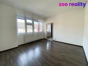 Pronájem bytu 2+1, Chomutov, Blatenská, 75 m2