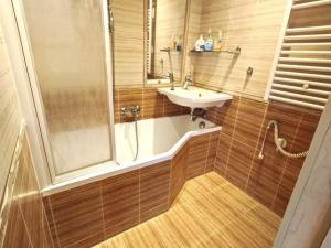 Pronájem bytu 2+1, Osek, Hrdlovská, 60 m2