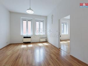 Pronájem bytu 2+1, Karlovy Vary - Stará Role, Závodu míru, 48 m2