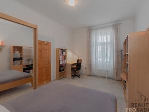 Prodej bytu 2+1, Znojmo, Vídeňská třída, 69 m2