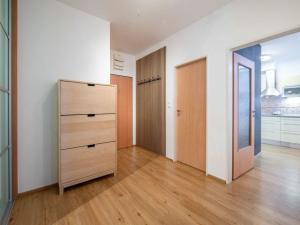 Pronájem bytu 3+kk, Praha - Střížkov, Zakšínská, 84 m2