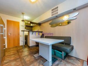 Prodej komerční nemovitosti, Praha - Ruzyně, Ciolkovského, 44 m2