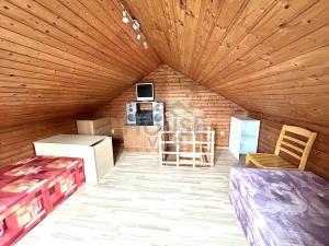 Prodej zahrady, Praha, Mezitraťová, 211 m2