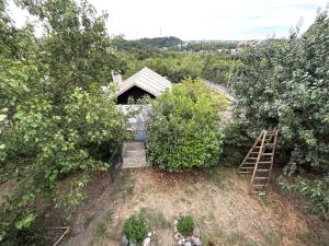 Prodej chaty, Praha, Mezitraťová, 32 m2
