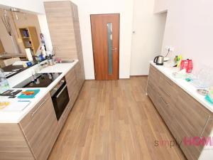 Pronájem bytu 3+kk, Praha - Holešovice, Milady Horákové, 72 m2