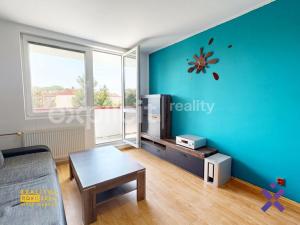 Prodej bytu 2+1, Uherské Hradiště, Louky, 58 m2