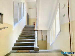 Pronájem bytu 3+kk, Praha - Podolí, Podolská, 71 m2