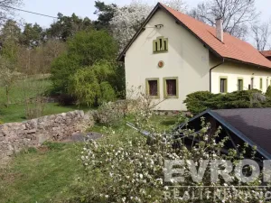 Prodej rodinného domu, Bukovany, 208 m2