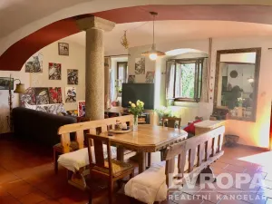 Prodej rodinného domu, Bukovany, 208 m2