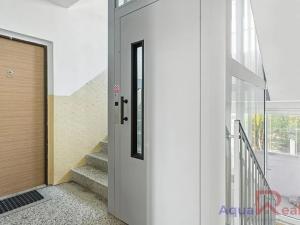 Prodej bytu 1+1, Karlovy Vary, Jana Opletala, 35 m2