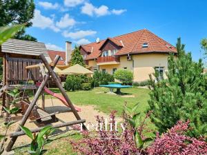 Prodej ubytování, Znojmo, 1530 m2