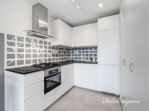 Pronájem bytu 3+kk, Praha - Chodov, Konstantinova, 63 m2