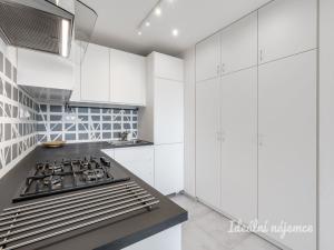 Pronájem bytu 3+kk, Praha - Chodov, Konstantinova, 63 m2