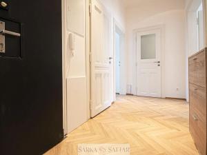 Pronájem bytu 2+kk, Praha - Bubeneč, Jaselská, 67 m2