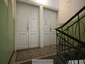 Pronájem bytu 2+kk, Praha - Bubeneč, Jaselská, 67 m2