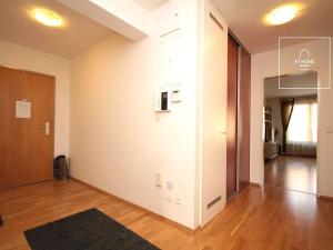 Pronájem bytu 2+kk, Praha - Smíchov, Karla Engliše, 64 m2