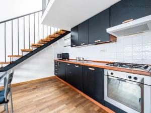 Pronájem bytu 4+kk, Praha - Smíchov, Na bělidle, 43 m2