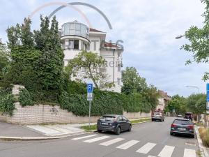 Pronájem bytu 2+1, Praha - Smíchov, U Malvazinky, 82 m2
