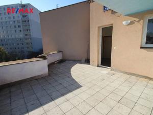 Pronájem bytu 2+kk, Kolín, Brankovická, 60 m2