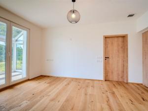 Prodej rodinného domu, Turnov - Bukovina, 450 m2