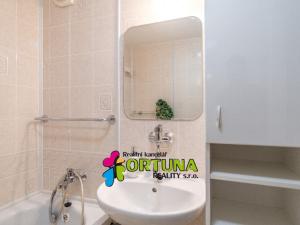 Prodej bytu 3+kk, Praha - Chodov, Podjavorinské, 61 m2