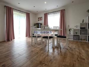 Prodej rodinného domu, Chotyně, 221 m2