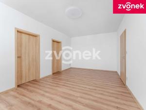 Prodej bytu 3+1, Otrokovice - Kvítkovice, Hlavní, 62 m2