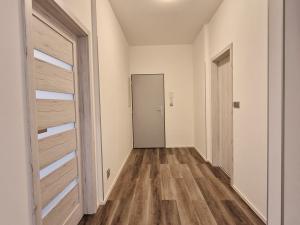 Pronájem bytu 2+1, Lochovice, 64 m2