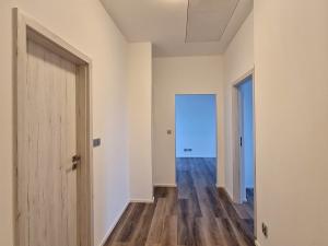 Pronájem bytu 2+1, Lochovice, 64 m2