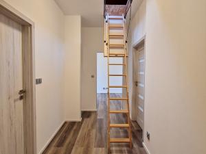 Pronájem bytu 2+1, Lochovice, 64 m2