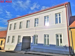 Pronájem bytu 2+1, Lochovice, 64 m2