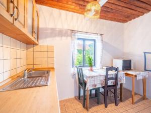 Prodej rodinného domu, Jičíněves - Labouň, 120 m2