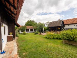 Prodej rodinného domu, Jičíněves - Labouň, 120 m2