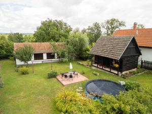Prodej rodinného domu, Jičíněves - Labouň, 120 m2
