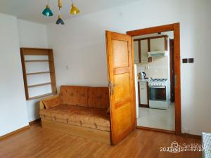 Pronájem bytu 2+1, Karlovy Vary - Rybáře, Rohová, 39 m2