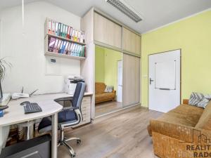 Prodej obchodního prostoru, Pardubice, U Josefa, 66 m2