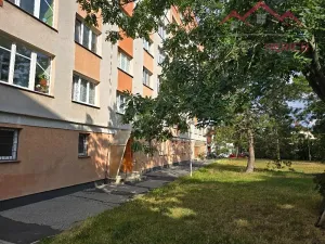 Pronájem bytu 1+1, Chomutov, Marie Pujmanové, 34 m2