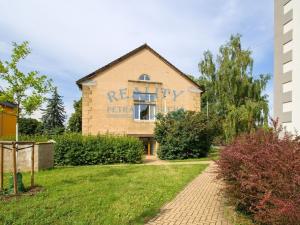 Pronájem bytu 1+1, Lovosice, U Nadjezdu, 31 m2
