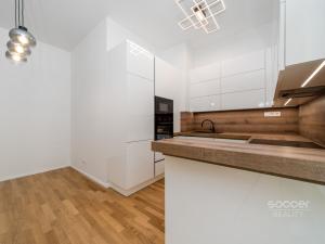 Pronájem bytu 2+kk, Praha - Žižkov, Krásova, 63 m2