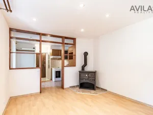 Prodej bytu 1+kk, Zvěstov - Roudný, 25 m2