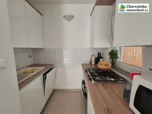 Prodej bytu 2+kk, Novalja, Chorvatsko, 45 m2