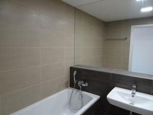 Pronájem bytu 2+kk, Pardubice - Zelené Předměstí, Bratranců Veverkových, 55 m2