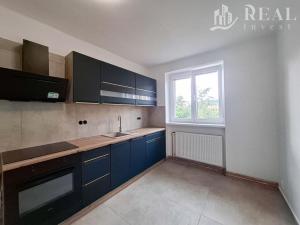 Pronájem bytu 2+1, Chomutov, Fügnerova, 60 m2